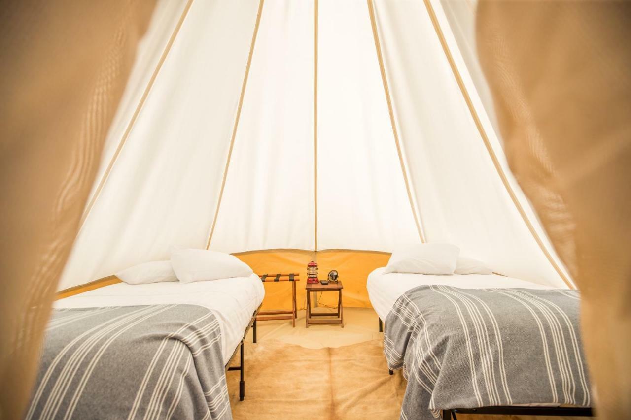 Under Canvas Mount Rushmore Keystone Extérieur photo