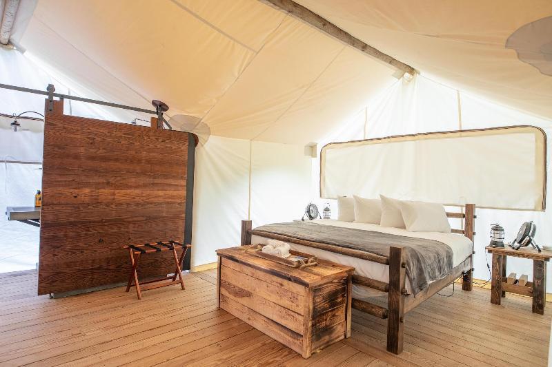 Under Canvas Mount Rushmore Keystone Extérieur photo